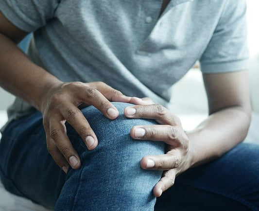 Man with joint pain in his knee