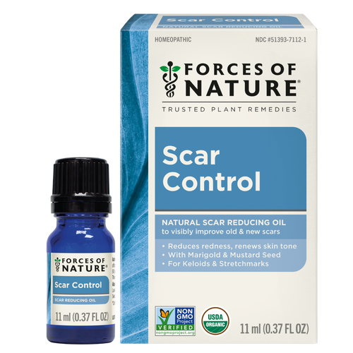 Front view of Scar Control 11 ml standard-size bottle and carton showcasing blue packaging on a white background